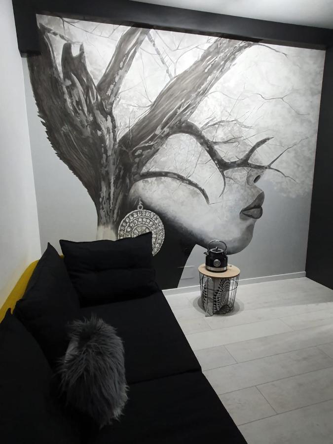 Discret Home Luxury Floresti  Ngoại thất bức ảnh