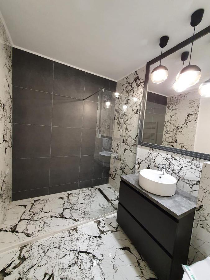 Discret Home Luxury Floresti  Ngoại thất bức ảnh